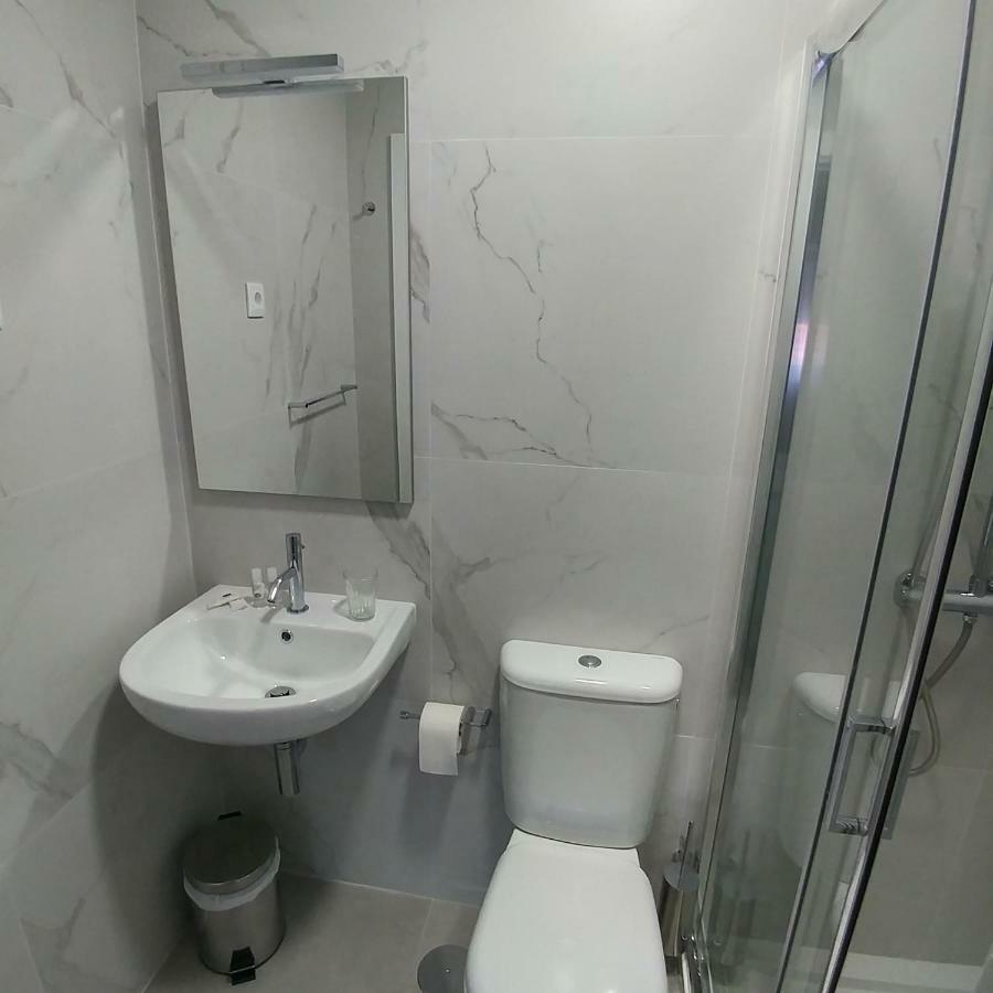 Baixinho Guest House Vila Praia de Ancora Ngoại thất bức ảnh