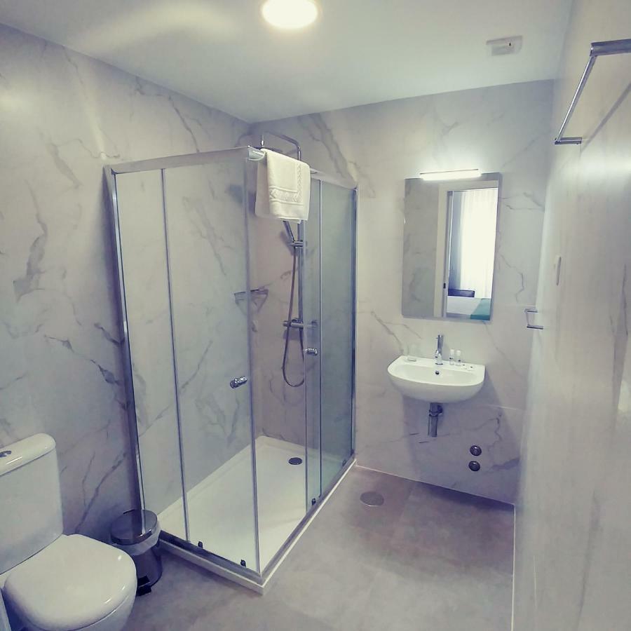 Baixinho Guest House Vila Praia de Ancora Ngoại thất bức ảnh