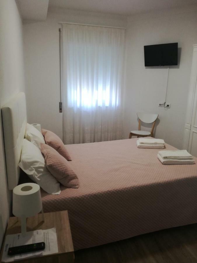 Baixinho Guest House Vila Praia de Ancora Ngoại thất bức ảnh